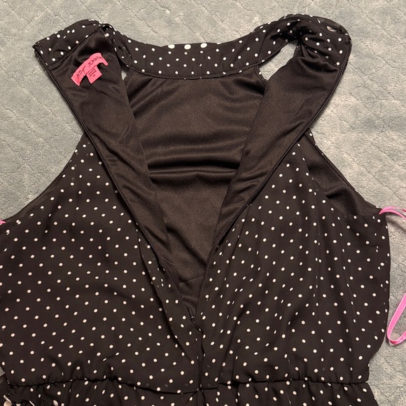 NWT Betsey Johnson polka dot halter dress - Picture 10 of 10